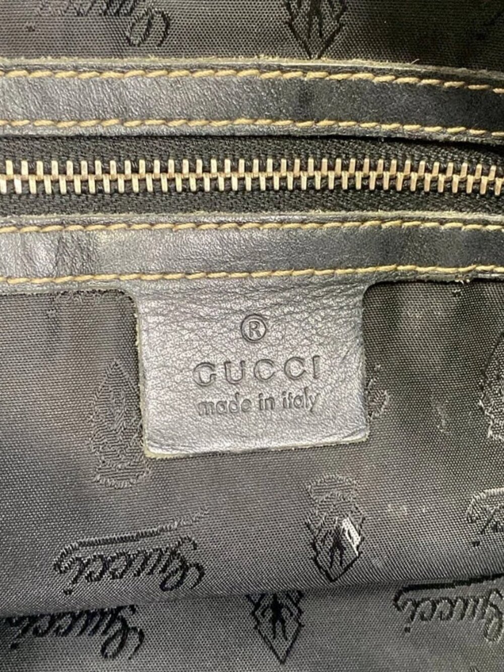 GUCCI Britt 162886 Black Coated Canvas Patent Leather Tote Bag - Picture 8 of 14